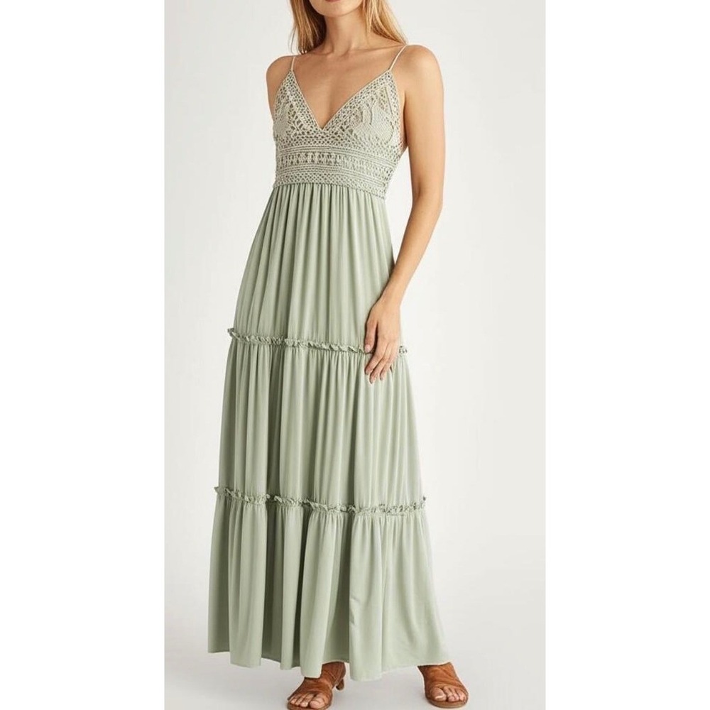 Romwe Tiered Midi Dress Womens M Sage Green Excellent Crochet Lace Boho‎ Smocked